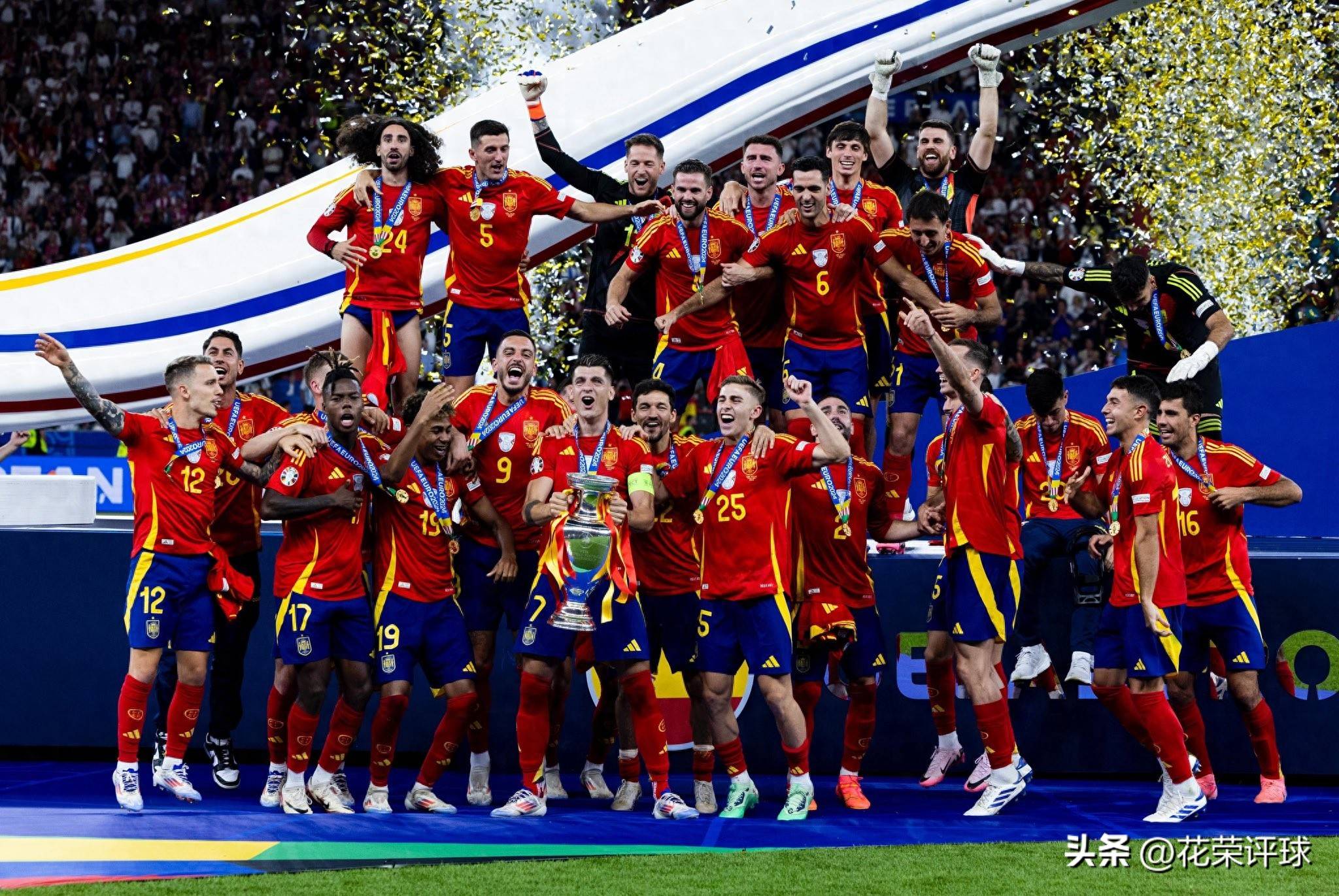 发生在欧洲的足球盛事备受关注 发生在欧洲的足球盛事备受关注