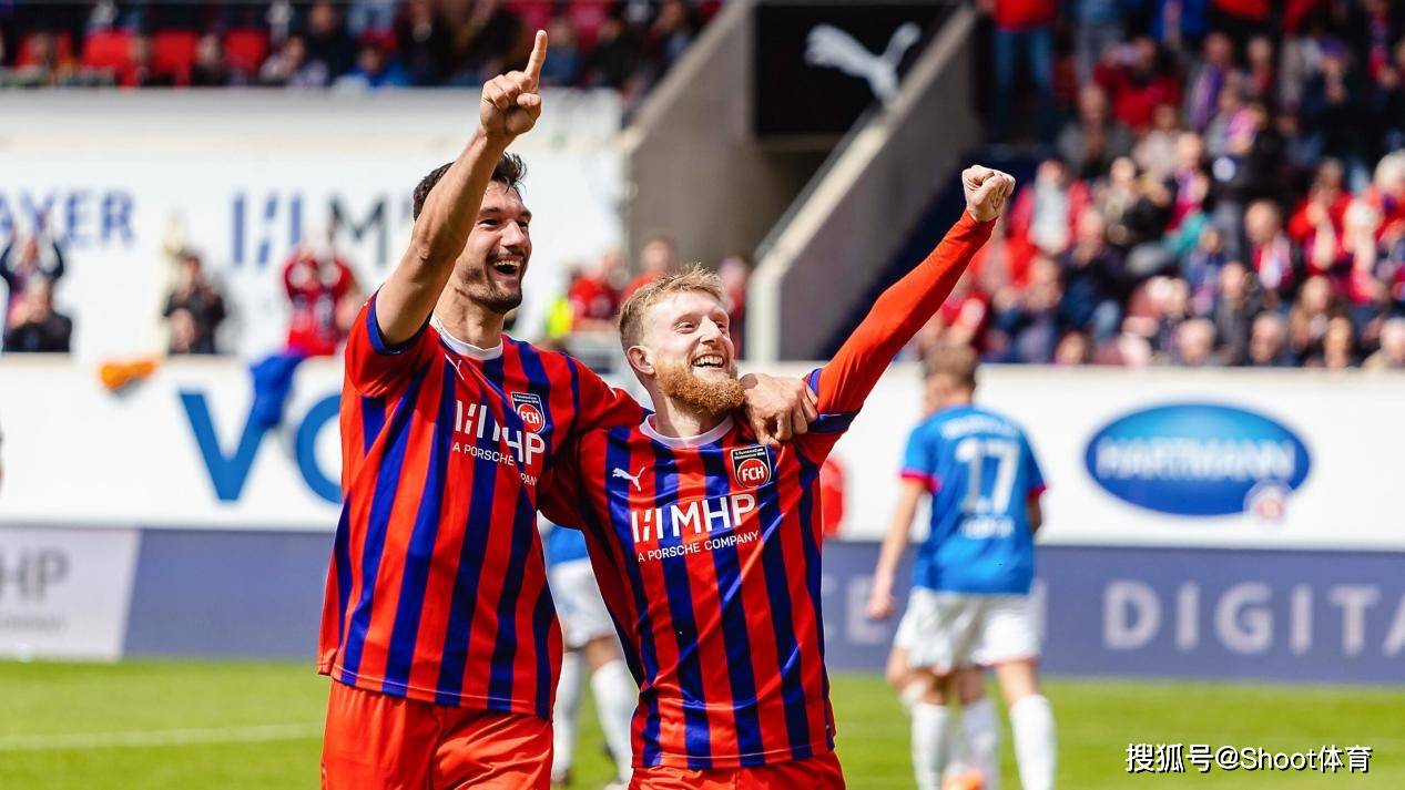 沃尔夫斯堡掌控局势，取得关键三分加固位置