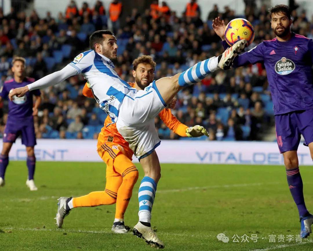 塞尔塔成功摆脱对手,取得胜利 塞尔塔成功摆脱对手,取得胜利