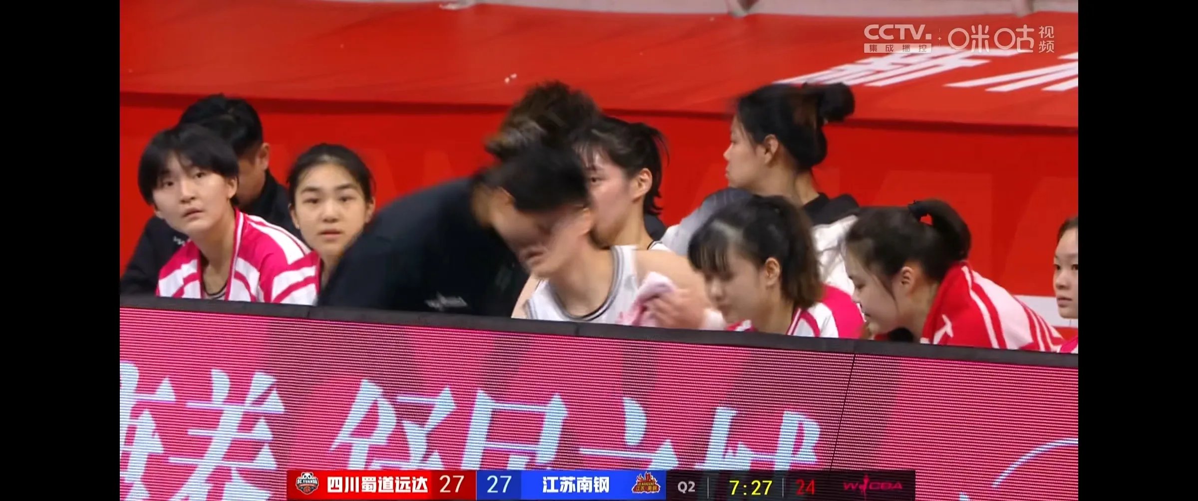 包含战胜实力对手,球队豪取三连胜全队信心大增的词条 包含战胜实力对手,球队豪取三连胜全队信心大增的词条