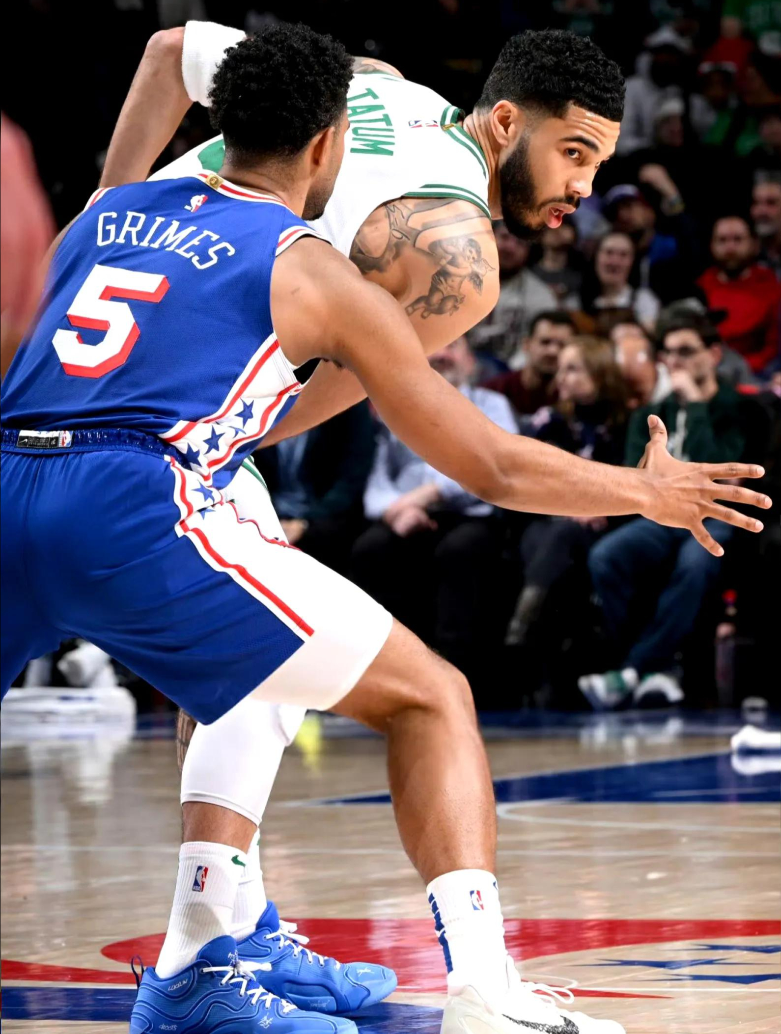 步行者主场战胜凯尔特人,豪取四连胜 步行者主场战胜凯尔特人,豪取四连胜