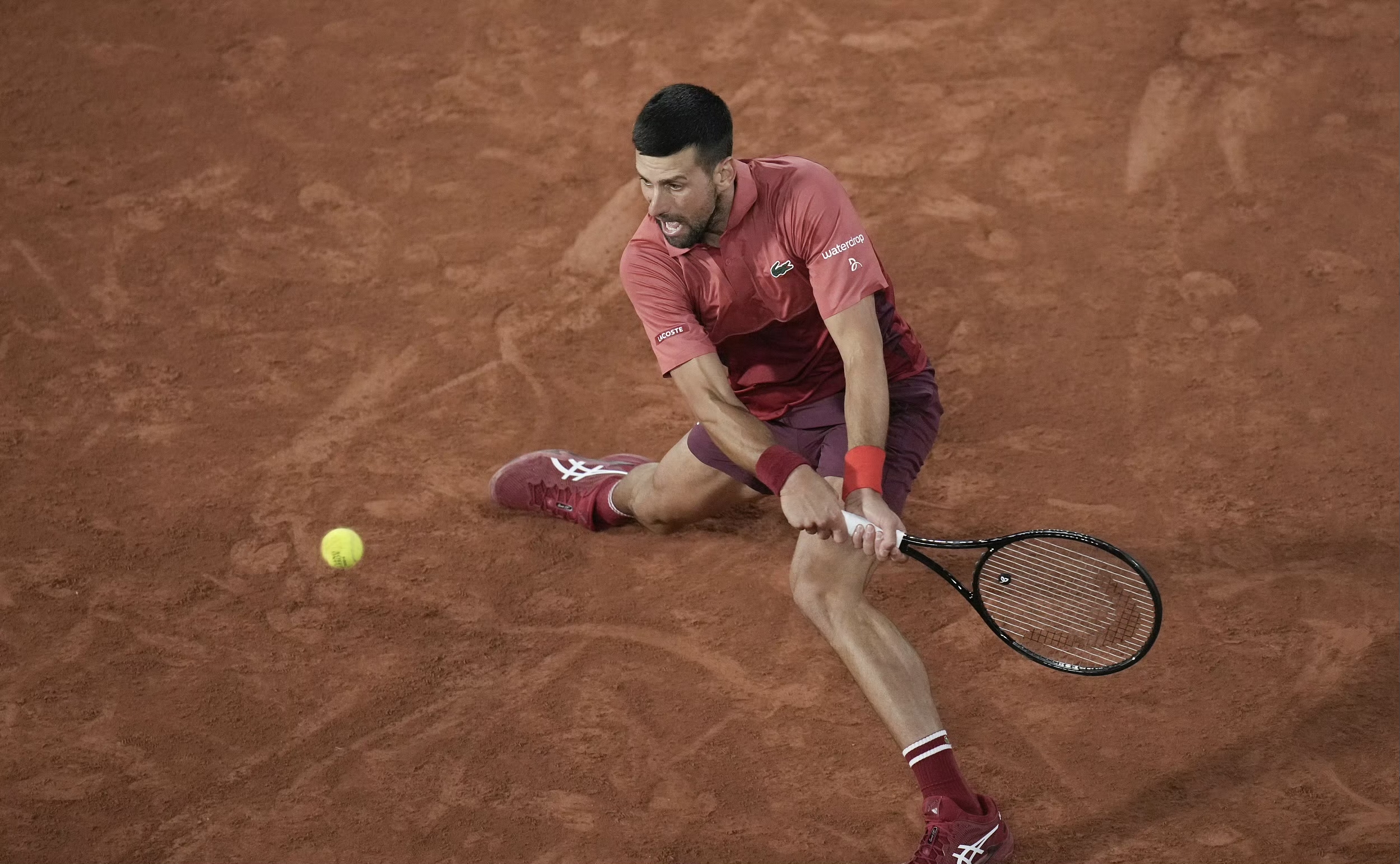 意大利网球队血洗法国网球队,德约科维奇制霸全场 意大利网球队血洗法国网球队,德约科维奇制霸全场