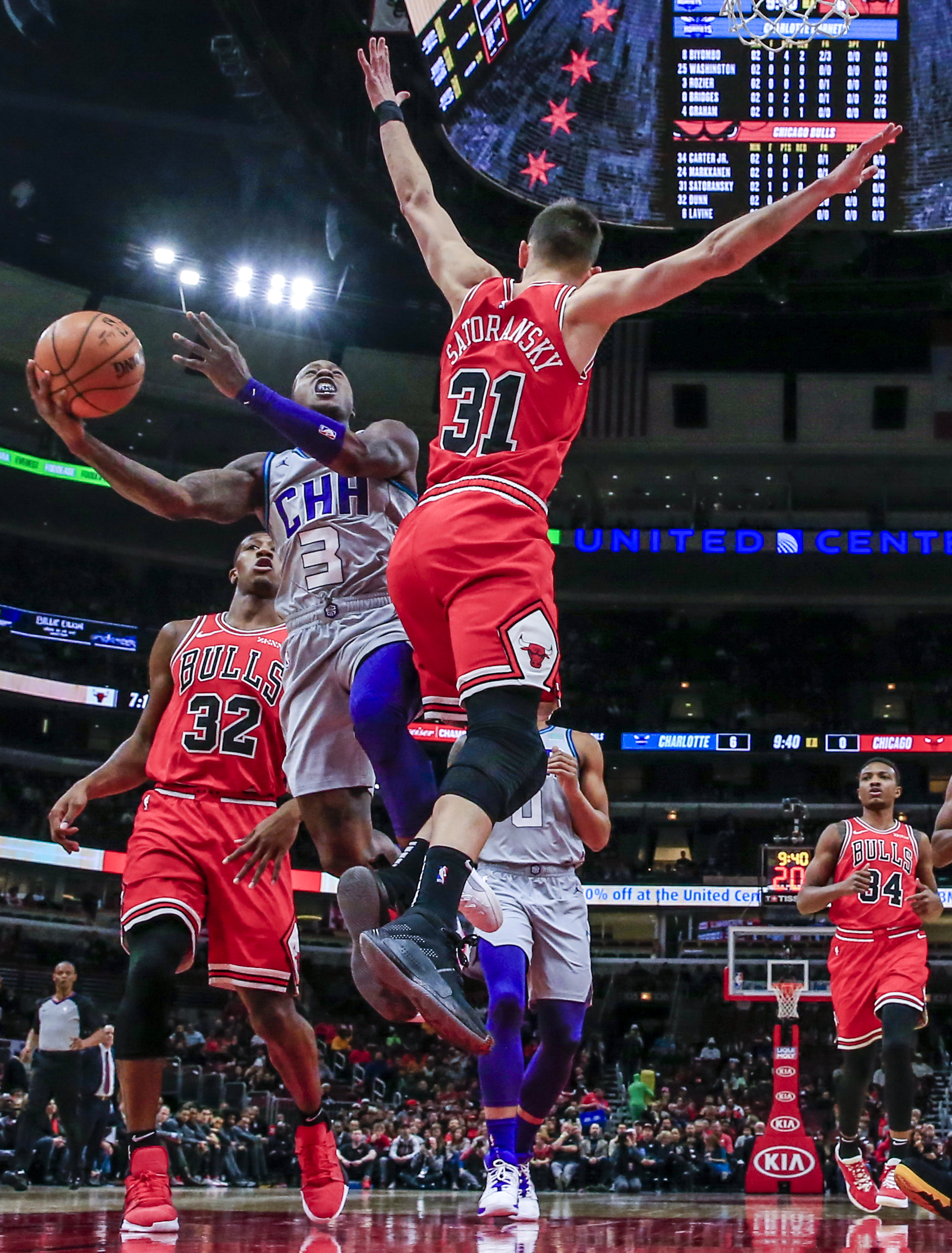 公牛惜败黄蜂,拉文贡献30分的简单介绍 公牛惜败黄蜂,拉文贡献30分的简单介绍