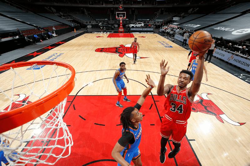 暴龙大胜公牛,全队火力全开的简单介绍 暴龙大胜公牛,全队火力全开的简单介绍