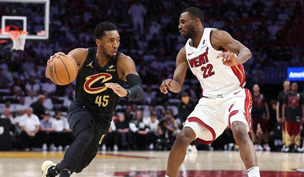 包含篮网横扫骑士，猛龙胜黄蜂继续保持领先的词条